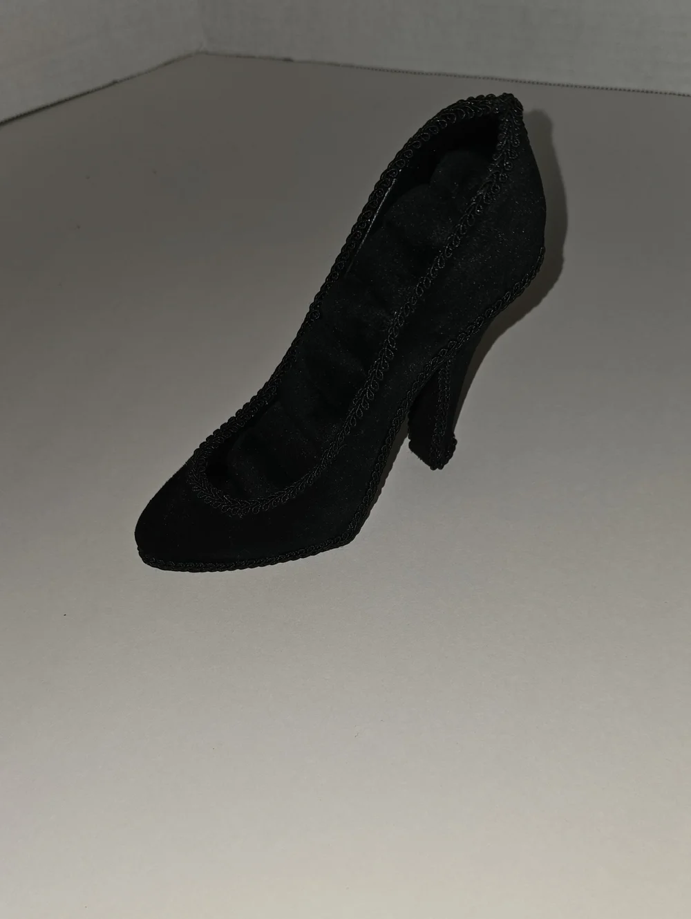 Black Women's High Heel Pump Ring Holder